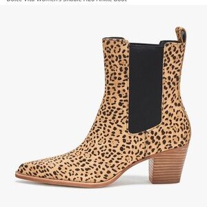 New Dolce Vita Leopard Print Calf Hair Chelsea Boots –‎ Size 7.5
